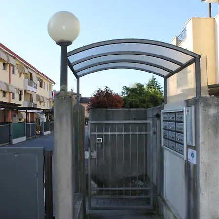 Civico 26 Πανσιόν Τρεβίζο